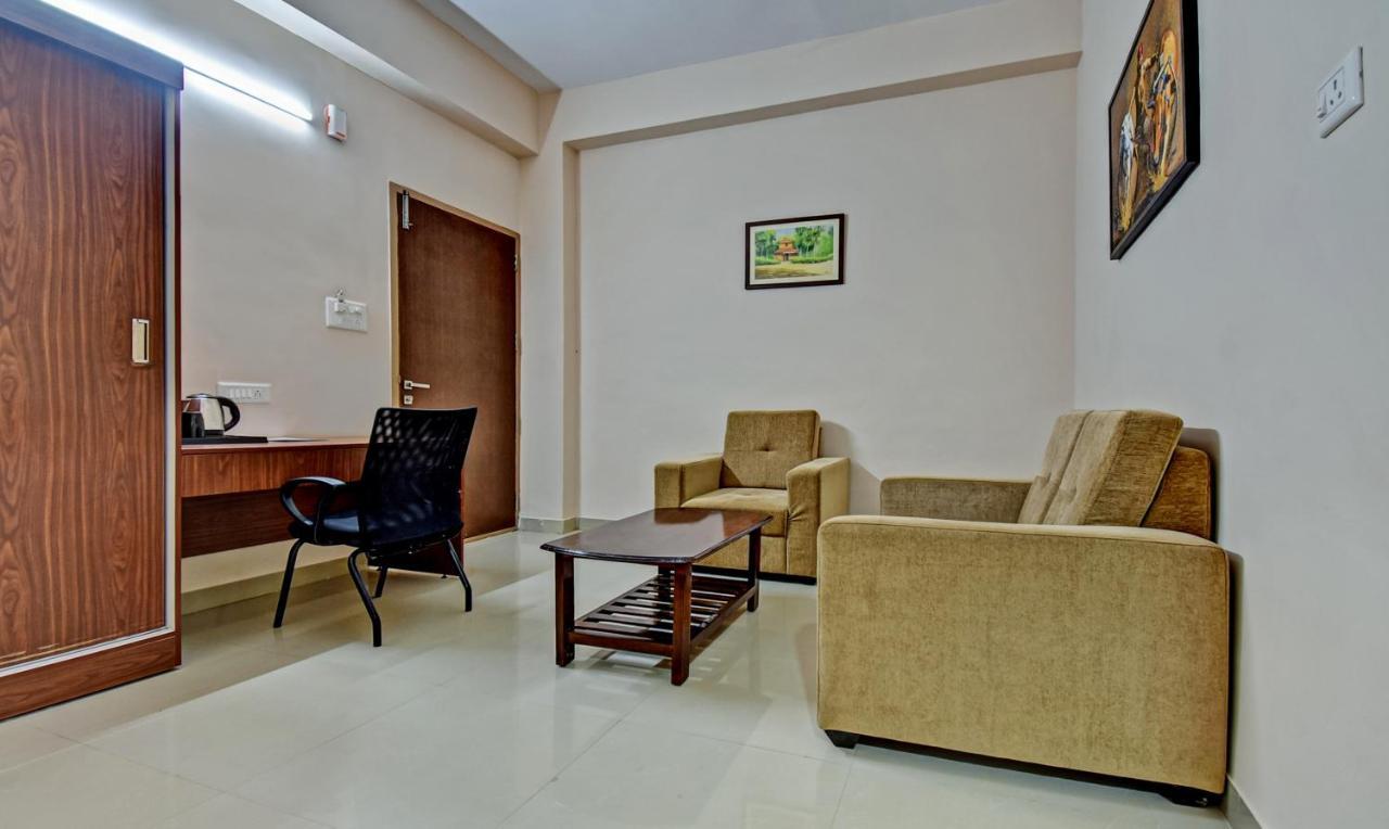 Treebo Trend Apple Tree Apartment & Suites Bangalore Exterior photo